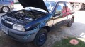motor, kapota, dvere, kolesá